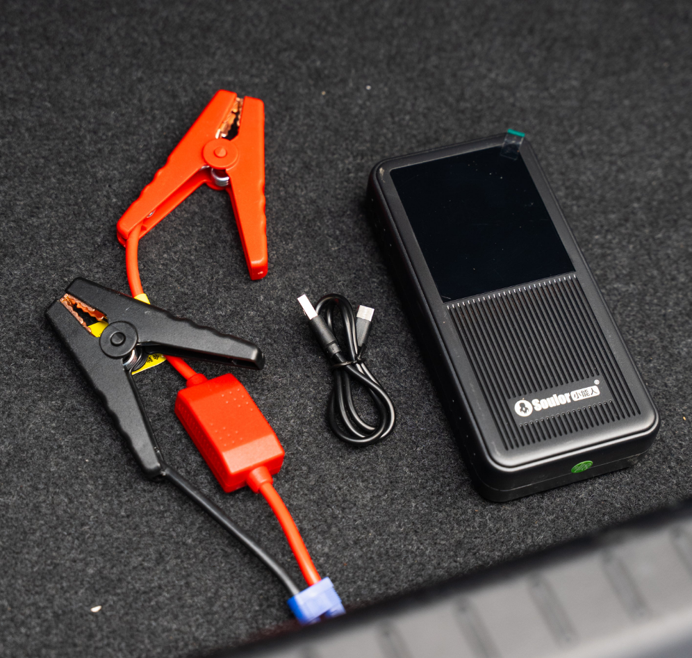 Εκκινητής μπαταρίας αυτοκινήτου 12v Soulor