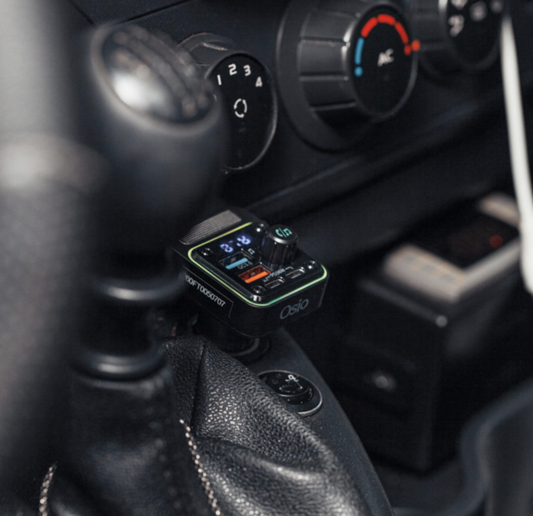 Osio OFT-4260BT Black FM transmitter and car charger 54W